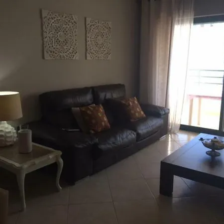 Perola Avenida Apartment *